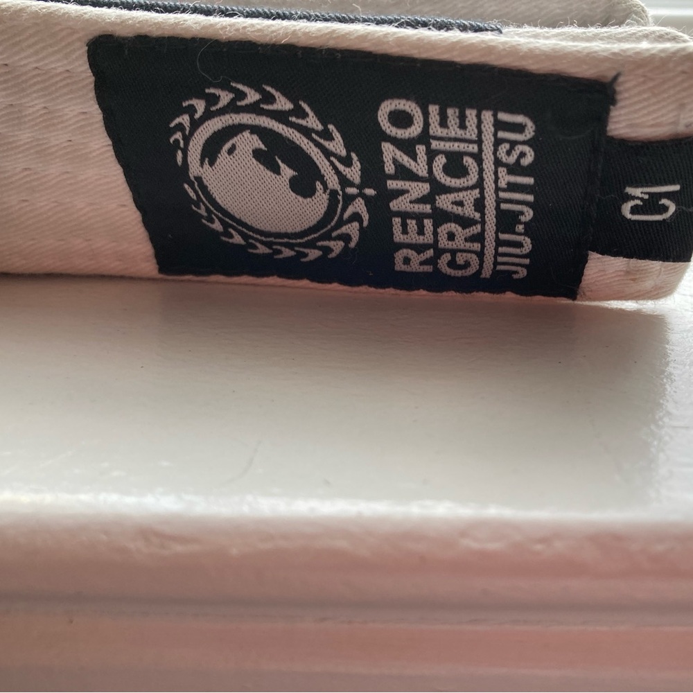 Renzo Gracie Brazilian Jiu-Jitsu Gi 2-piece | Youth M0